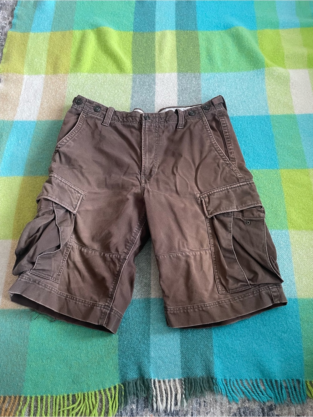 Vintage Y2K Gap Brown Sun Faded Long Cargo Military Shorts